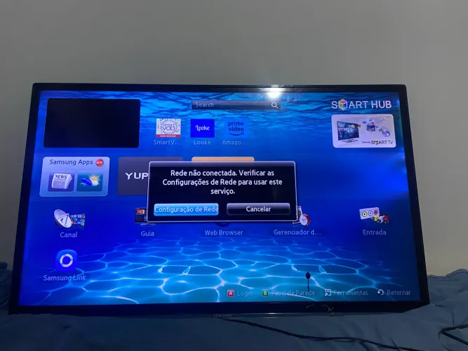 Smart TV Samsung 40" - Com Mancha na Tela