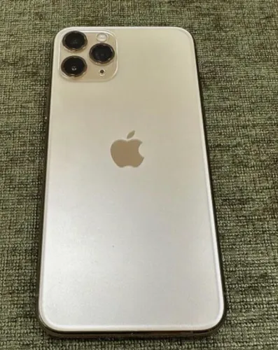 iPhone 11 Pro Max 128 g iCloud livre