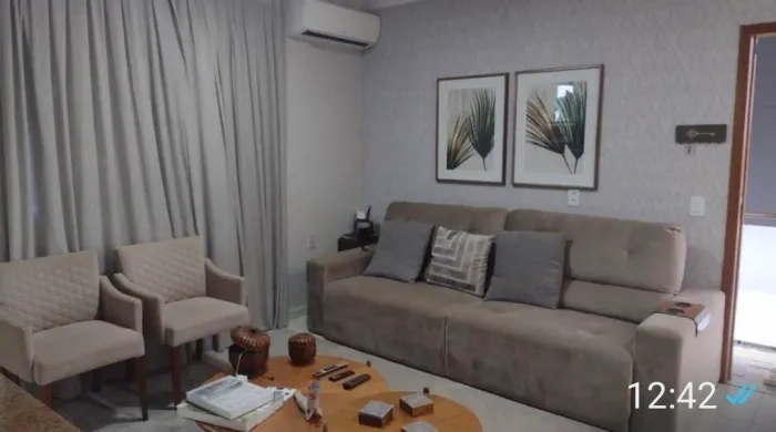 Chic e mobiliado, energia incluso no Bosque