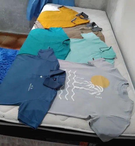 Combo com 6 camisas tamanho 16anos 
