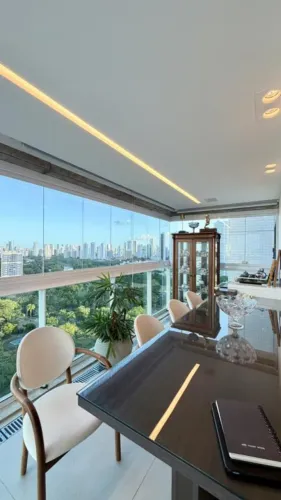 Apartamento 4 Dormitórios - Bairro Jaqueira