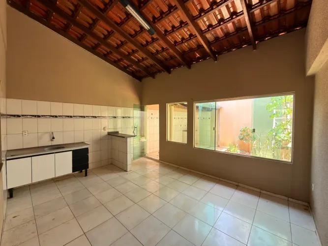 Casa 2 Quartos, Bairro Amazônia a 3 min do Shopping