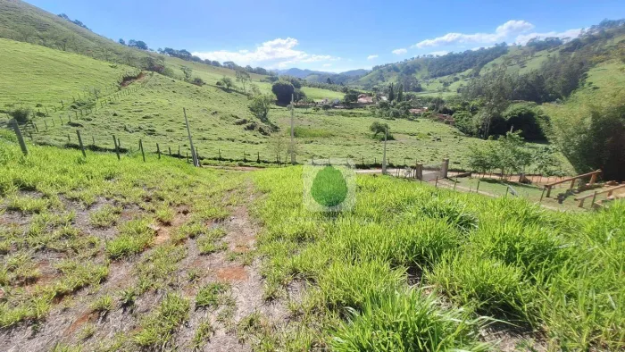 Terreno à venda, 842 m² por R$ 350.000,00 - Paiol Grande - São Bento do Sapucaí/SP