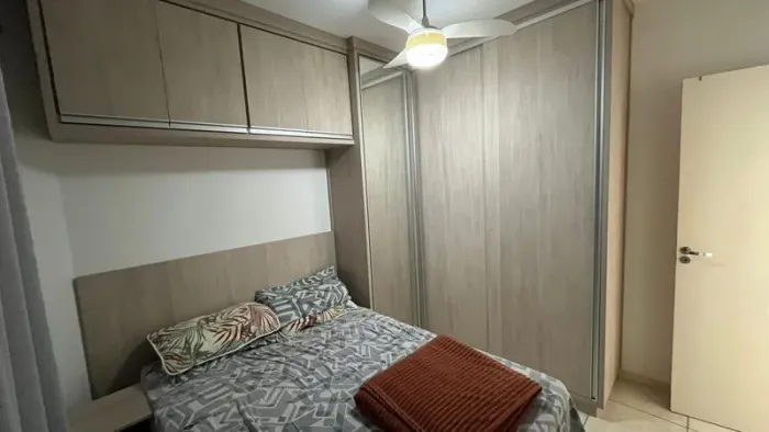 Apartamento com 2 Quarto(s) e 1 banheiro(s) para Alugar, 48 m² por R$ 1495 / Mês
