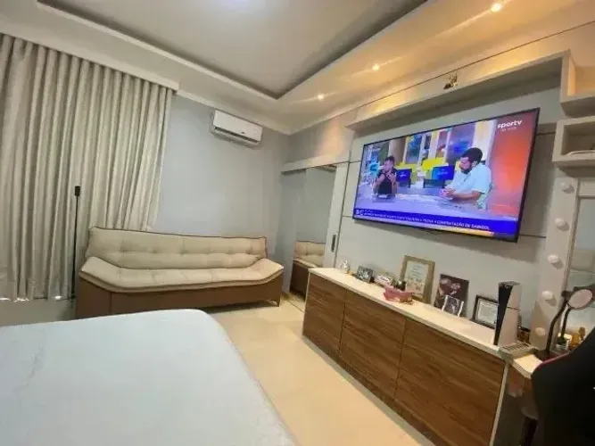 Casa no Portal 1 com 3 quartos sendo 2 suites