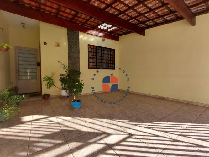 Casa à venda bairro Bonfim