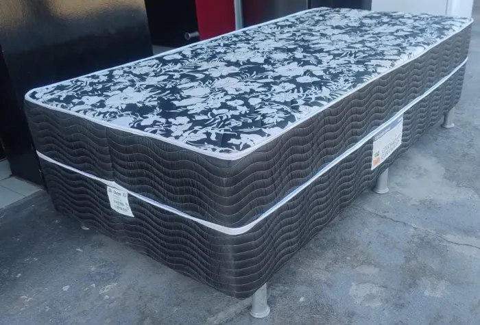 Box solteiro. Faço a entrega *