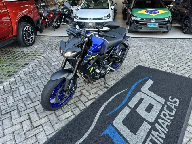 Yamaha Mt-09 2025
