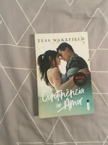 Livro continência ao amor