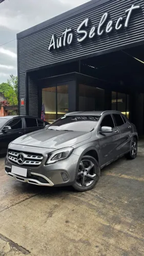 Mercedes-Benz GLA 200 Adv. 1.6/1.6 TB 16V Flex Aut. 2018