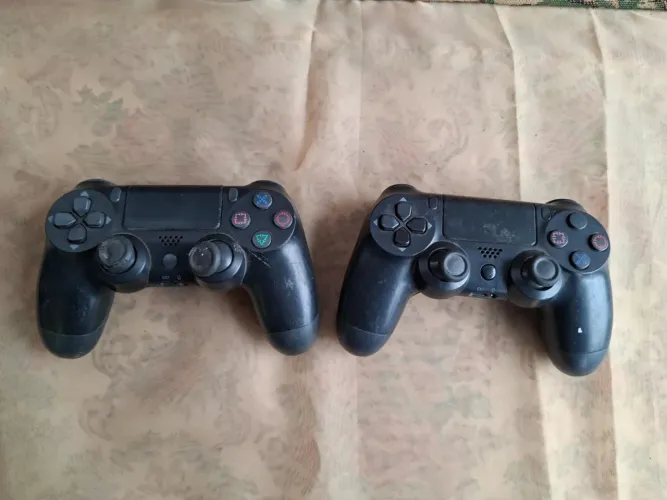 Dupla controles PS4 sem teste