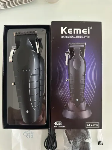 Máquina Cortar Cabelo Profissional Kemei KM2296