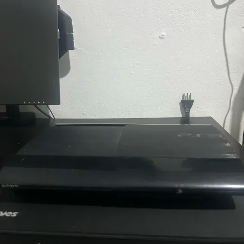 VENDO PS3 super slim - C/ defeito para peças