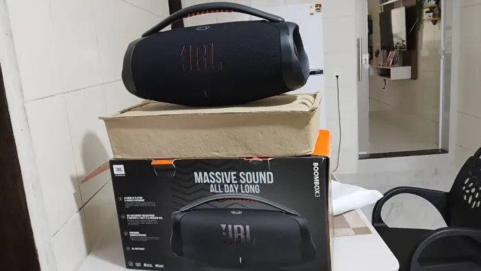 Bom Box 3