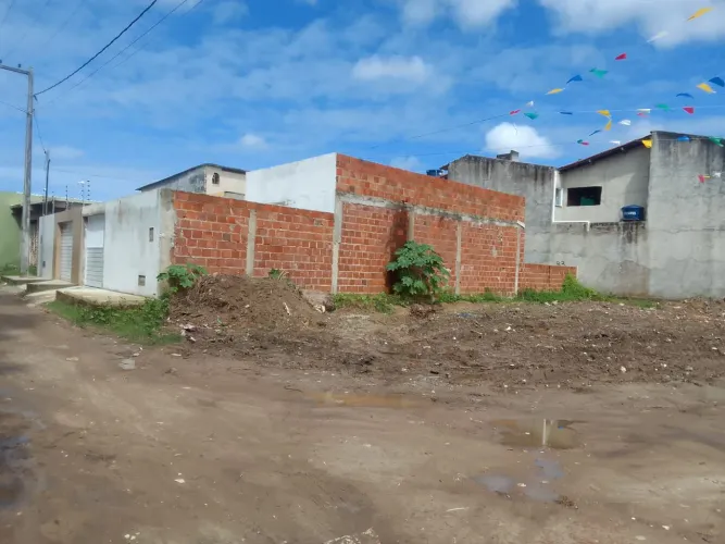Vendo terreno no Rosa Maria (próx ao Rosa Elze)
