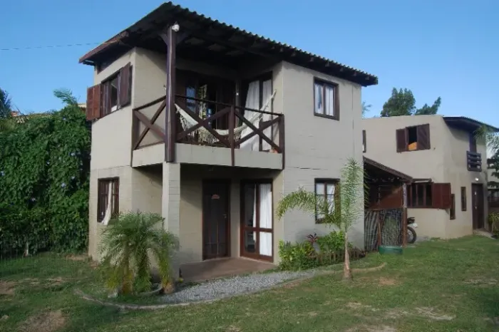 Casa completa 2 quartos com piscina no Rosa