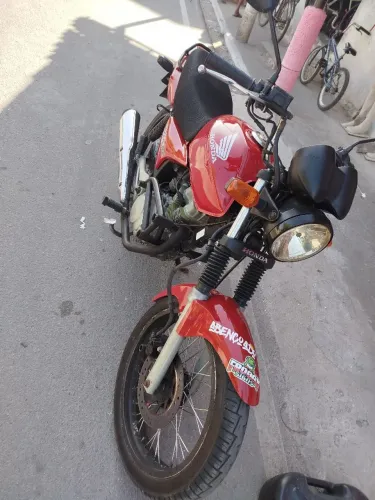 Titan 150