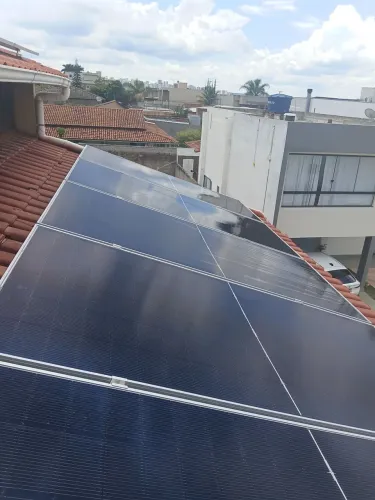 ELETRICISTA INDUSTRIAL E PREDIAL.