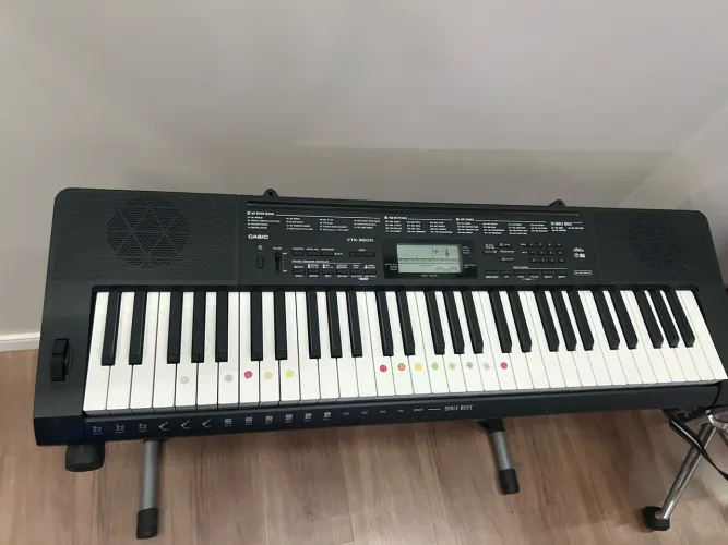 Teclado casio