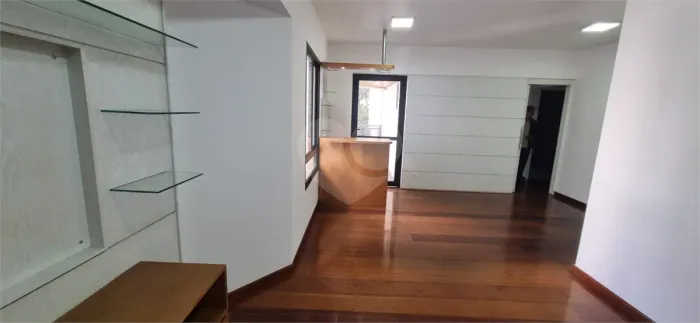 Apartamento com 3 quartos para locação em Santa cecília - SP
