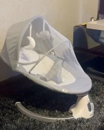 CADEIRINHA DE BALANÇO
