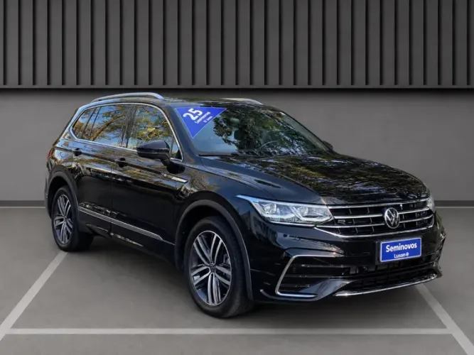 Volkswagen Tiguan Allspac R-line 300 TSI 2.0 2025