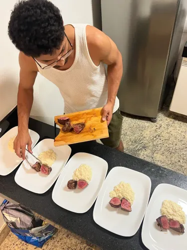 Cozinheiro Profissional para Eventos, Jantares e Consultoria Particular