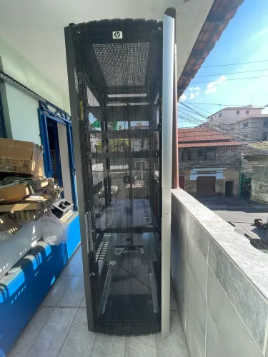 Rack Hp 42u (kit rodízio)