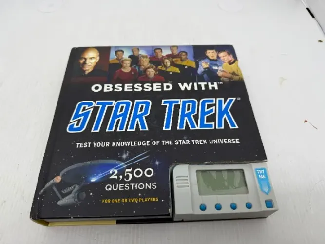 Livro Startrek 2500 Questões Display Digital Obsessed With (Usado)