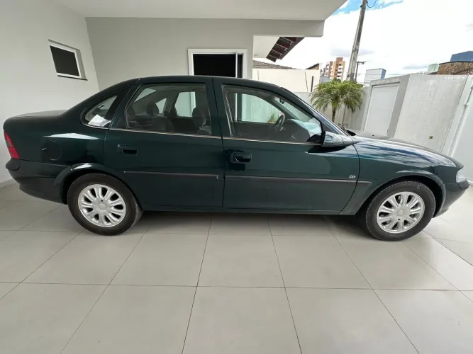 Chevrolet Vectra CD 2.2 16V / 2.0 16V Mec./aut. 1997