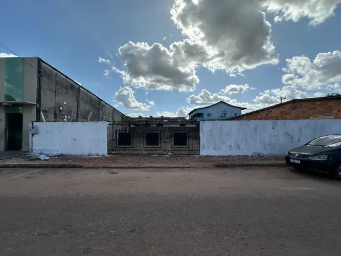 Terreno Comercial 450m² em localização estratégica - Centro de Paragominas