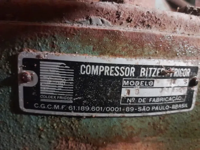 Compressor + motor Weg e evaporador