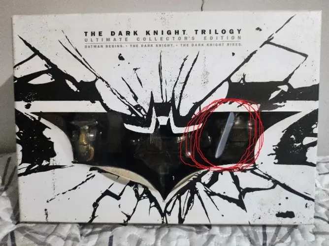 Batman Trilogy Blu Ray Importado (detalhe)