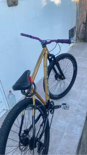 Bike aro 29 novinha 