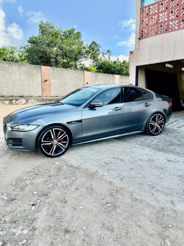Jaguar XE 2.0 Turboch. R-sport 240/250cv Aut. 2017