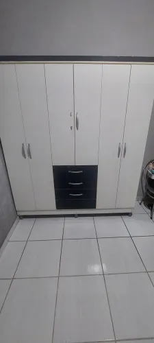 Guarda roupa