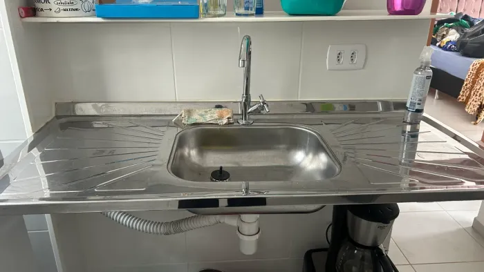 Pia de cozinha inox + torneira 