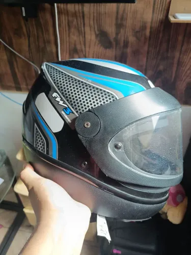 VENDO CAPACETE DA FW3