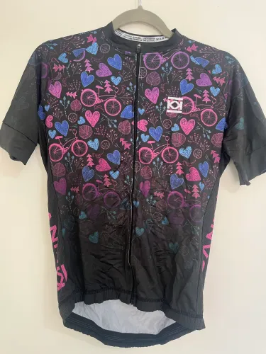 Roupa de bike camisa feminina ciclismo tamanho G- nova 