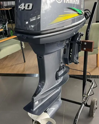 MOTORES DE POUPA YAMAHA DISPONÍVEL PARA VENDA