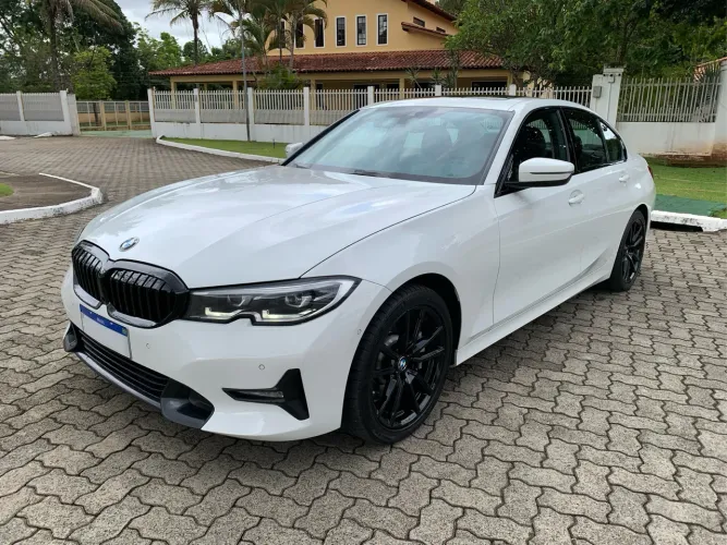 BMW 330I Sport 2.0 TB 16V 4P 2020