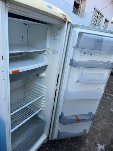 Geladeira Consul 1 Porta - Funcionando Perfeitamente