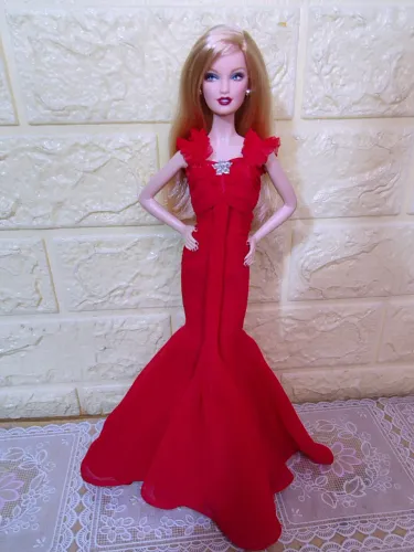 Boneca Barbie Collector Go Red For Women Lara 2007