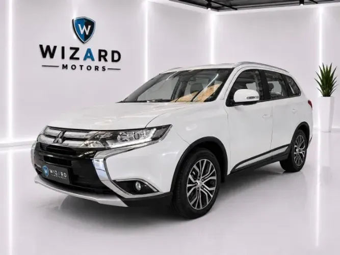 Mitsubishi Outlander Comfort 2.0 16V Aut. 2018