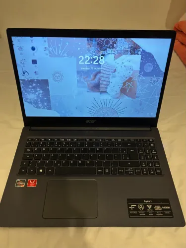Notebook Acer Aspire 3 Ryzen 5 | 12 GB RAM | Excelente Estado