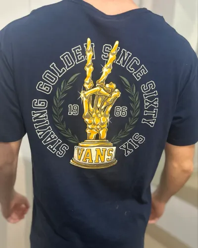 CAMISETA VANS STREETWEAR