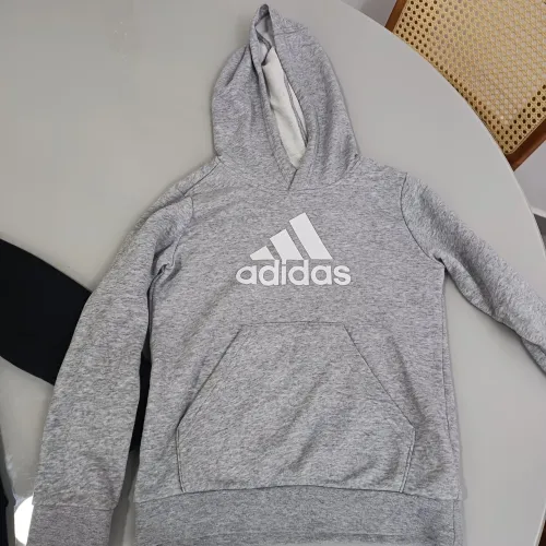 Moletom Adidas original 7-8anos