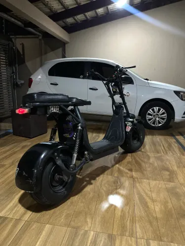 Scooter elétrica
