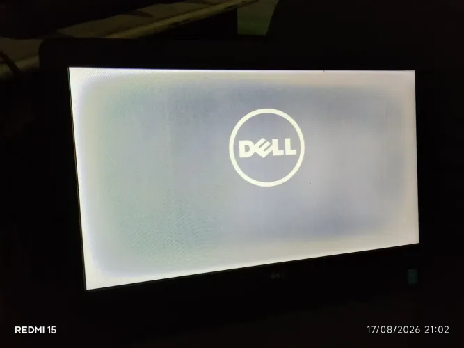 Computador de mesa Dell