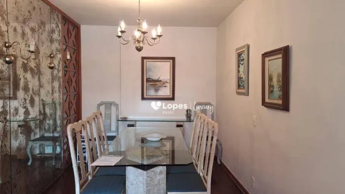 Lagoa Vendo 4 quartos 1 suite 1 vaga 140 M prédio imponente e tradicional da Lagoa.